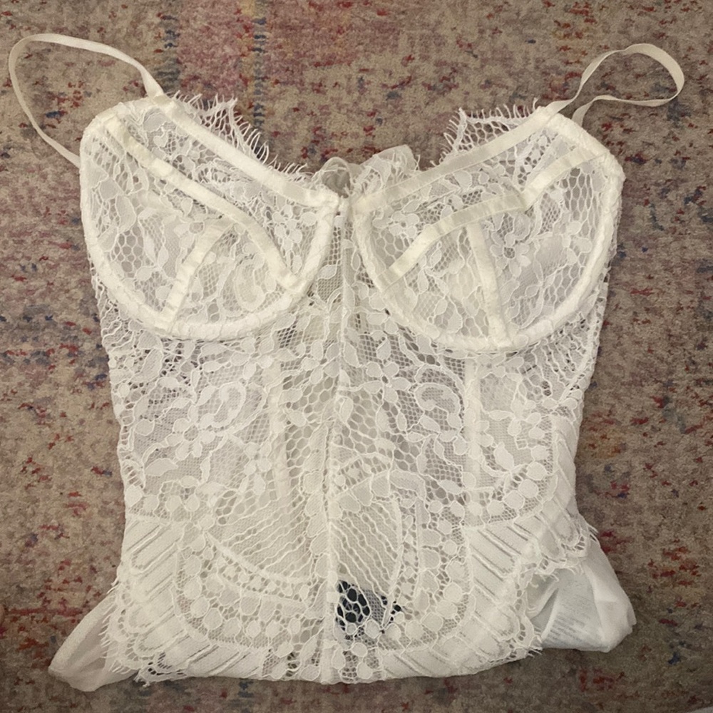 White lace body suit